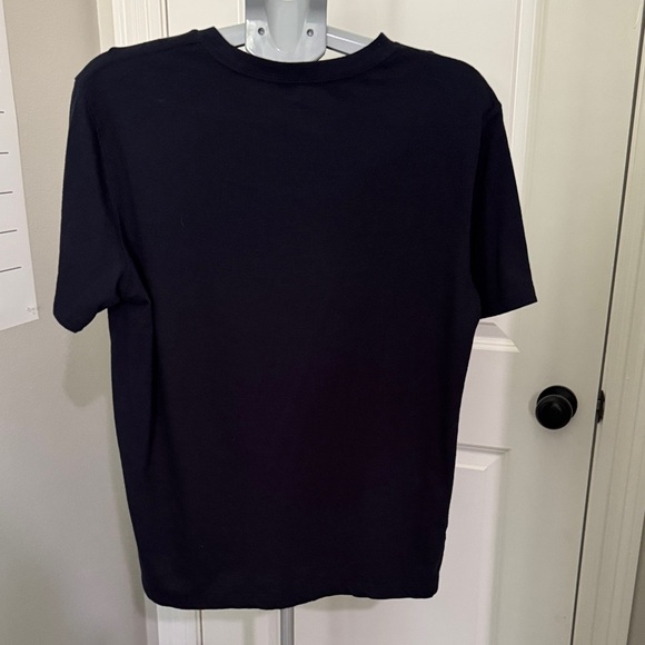 Old Navy Black Short Sleeve Tee with Santa Design - Picture 4 of 5